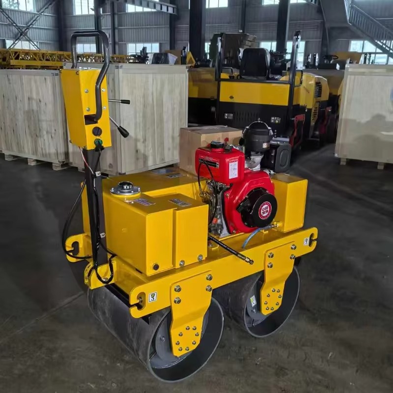 Compactador de Solo e Asfalto  - Heavy Equipment For Construction avaliação e preço